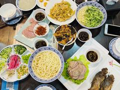 -老北京炸酱面大王.铜锅涮肉(朝阳门店)