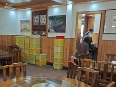 -芦茨金富饭庄·25年老字号·专做稻草鸡