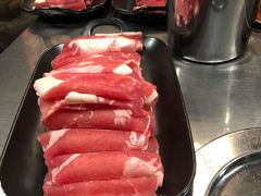 部队锅-MI WU FACTORY米屋美食工厂餐厅(绿地店)