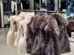-ZARA(凯德乐峰广场店)