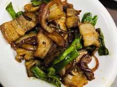 农家小炒肉-老品芳