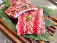 -草家酱蟹炭火烤肉店(珲春南路一店)