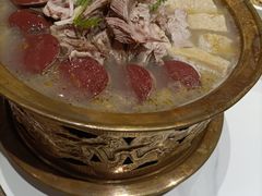 -八大碗·地道东北菜(东陵西路店)