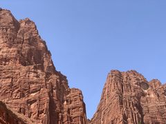 -天山神秘大峡谷