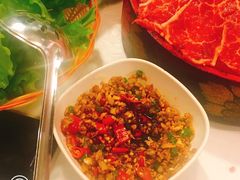 -鲜入围煮花胶鸡海鲜火锅