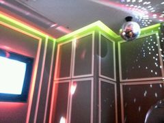 -米乐星世界KTV