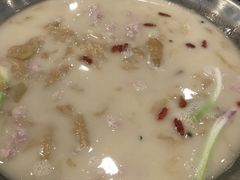 -老来福·非遗酸汤兔(凯旋路店)