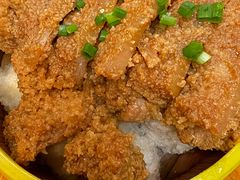 荷香粉蒸肉-莲餐厅·湖北菜·潜江小龙虾店(愚园路店)