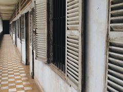 -吐斯廉屠杀博物馆