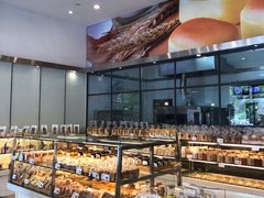 面包甜点陈列柜-御蝶坊KNAC(西荟城店)