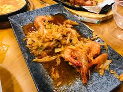 -老东镇啤酒屋海鲜加工·蒸汽海鲜·海鲜烧烤(台东店)