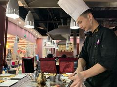 -利昂法式铁板主题餐厅(新奥购物中心店)