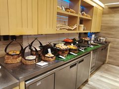 自助取餐区-北京王府井希尔顿酒店·万斯阁西餐厅