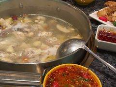-一席地·本地鸡窝·杭帮鸡火锅(萧山银隆百货店)