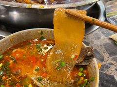 -肖肖酸萝卜鱼火锅(总店)