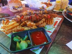 -Famous肥猫墨西哥音乐餐吧(五棵松华熙LIVE店)