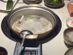 -喃喃椰·糟粕醋·椰子鸡火锅(七堡花园店)