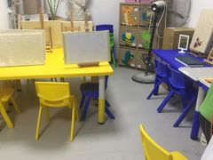 -小院儿童绘馆(富国里店)