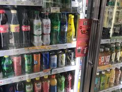 -711便利店(南海玫瑰园7084店)