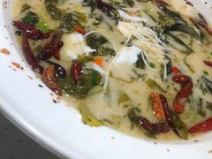-江渔儿酸菜鱼(奥园广场金发购物中心店)