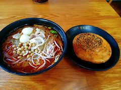 -青石桥老瓦房肥肠粉总店(青石桥总店)