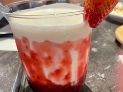 草莓酱珍珠奶茶-港丽餐厅(高德置地店)