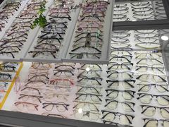 -华彬眼镜专业渐进配镜(潘家园店)