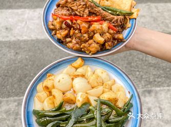 让干饭人能为之疯狂的一碗饭来！一起炫