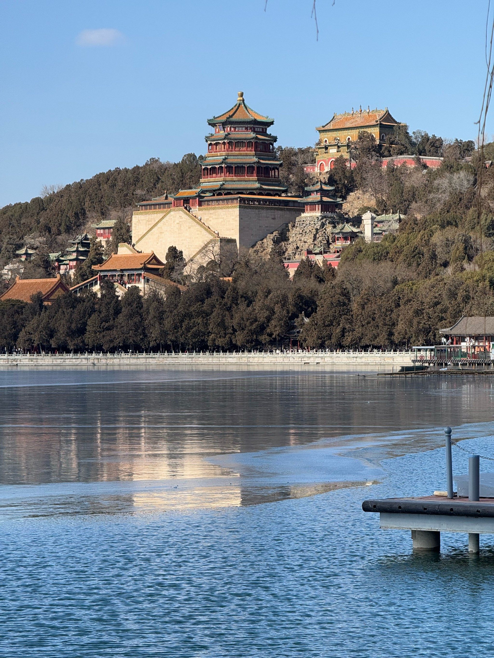 要不是大清亡了颐和园还能让我来看吗?