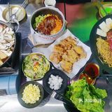 美食 | 炸鸡和烤肉才是快乐主旋律～[加油]