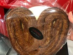-Salon de The de Joel Robuchon(外滩18号店)