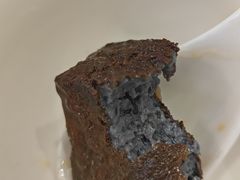 建水自制包浆黑豆腐-桥边小楼·手工云南菜·古城观景小楼
