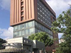 -华东师范大学第二附属中学(张江校区)