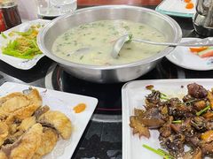 -雪野鱼头大王邢府公老店(雪野湖店)