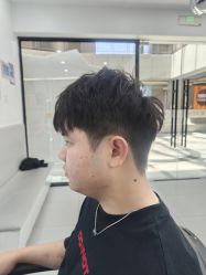 -尤司男士国潮理发馆