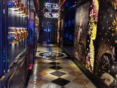 -好乐迪(张扬路八佰伴店)