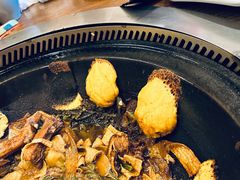 -万里闯关东铁锅炖菜馆(高新旗舰店)