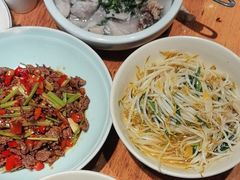 -聚鑫朋酸菜肥肠(九龙仓店)