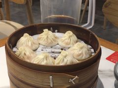 -馋三尺蟹粉小笼(人民广场店)