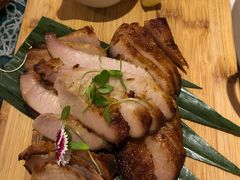 烧薄切蜜汁猪颈肉-青檸泰 LIME THAI (财富购物中心店)