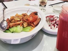 -万龙洲海鲜(大兴绿地缤纷城店)