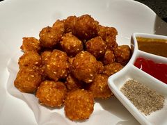金牌干炸丸子-真地道京味府·鲜橙烤鸭·北京菜(朝外大街东大桥店)