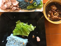 -蝶豆花蓝面条