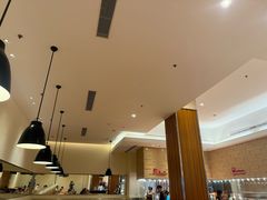 -亚龙湾希尔顿自助餐厅·海鲜·烧烤·沙滩BBQ·现场乐队