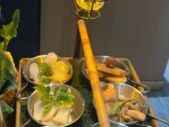 -一朵菌·野生菌探索家火锅(南亚店)
