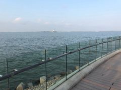 -上海滴水湖皇冠假日酒店