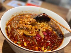 -麻婆婆白家肥肠粉(海岸城店)