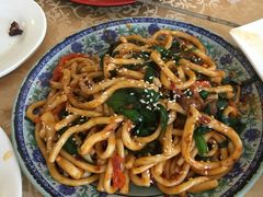 -维吾尔餐厅(宜山路店)