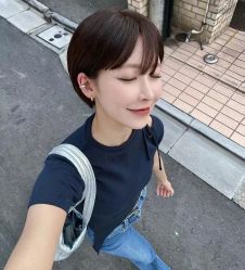 -苑苑发型设计