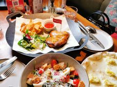 -JINNS锦时 steak&pizza(浸信会礼拜堂旧址店)